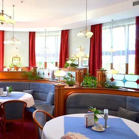 Otel April Panorama Rychnov nad Kneznou