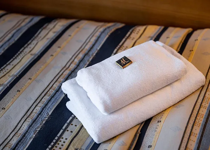 April Panorama Hotel 4*