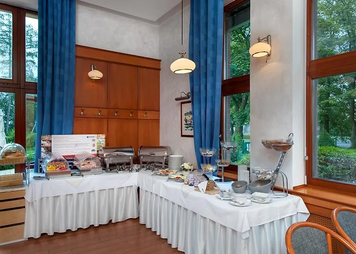 April Panorama Hotel Rychnov nad Kneznou